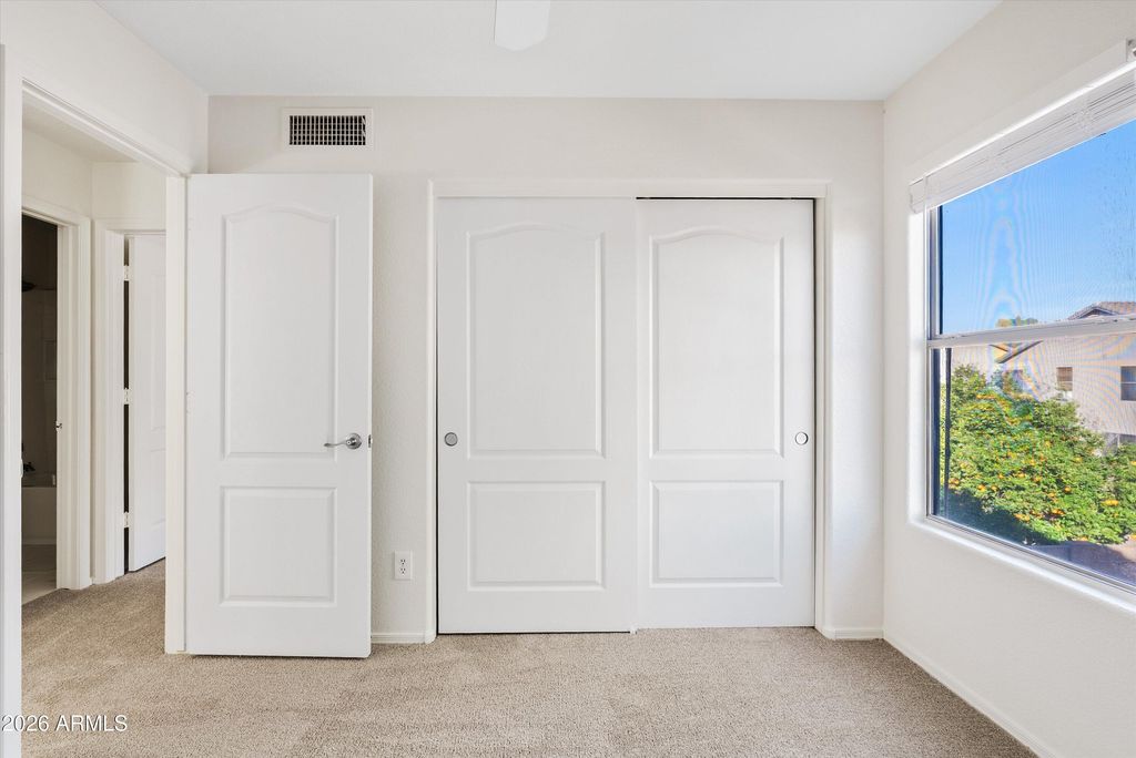 Image 25 of property listing at 1760 E LOS ALAMOS Street, Gilbert, AZ 85295