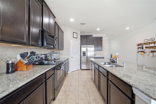 15476 STONE HOUSE DRIVE, Brooksville, FL 34604