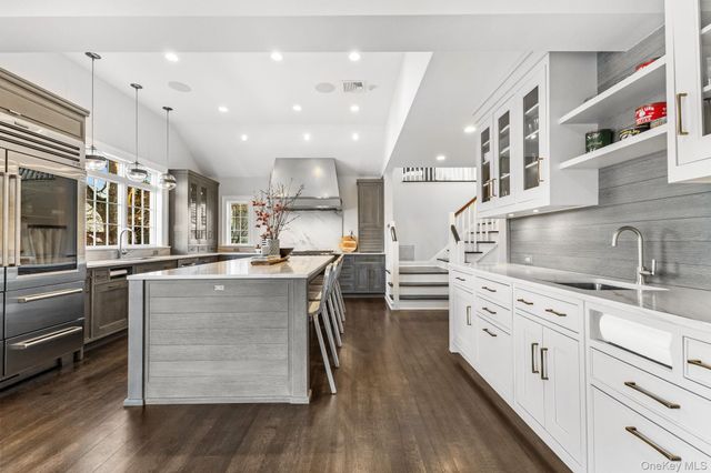 491 S Barry Avenue, Mamaroneck, NY 10543