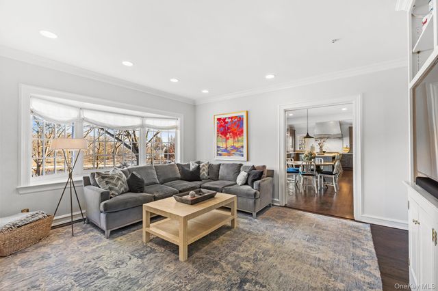 491 S Barry Avenue, Mamaroneck, NY 10543