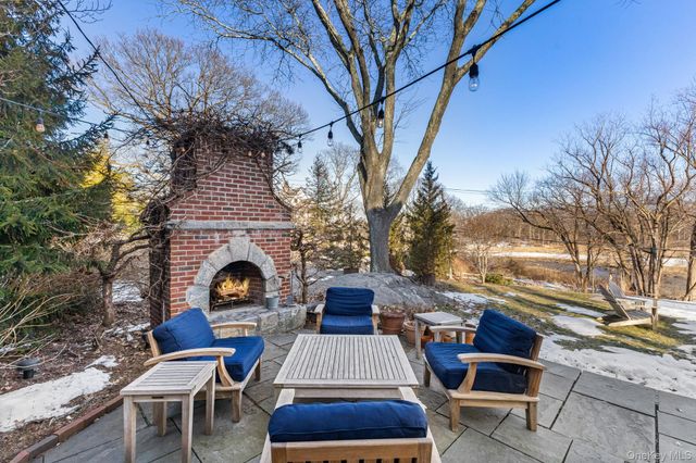 491 S Barry Avenue, Mamaroneck, NY 10543