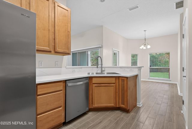 14344 SUMMER BREEZE Drive, Jacksonville, FL 32218