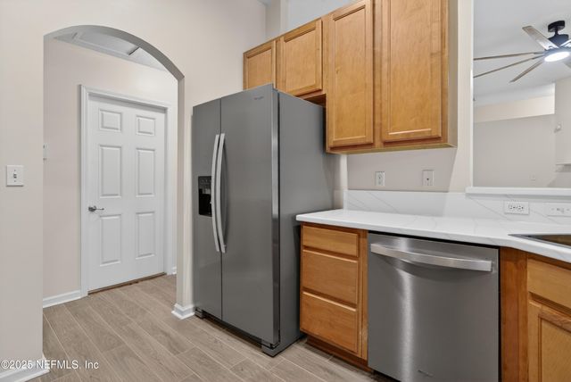 14344 SUMMER BREEZE Drive, Jacksonville, FL 32218