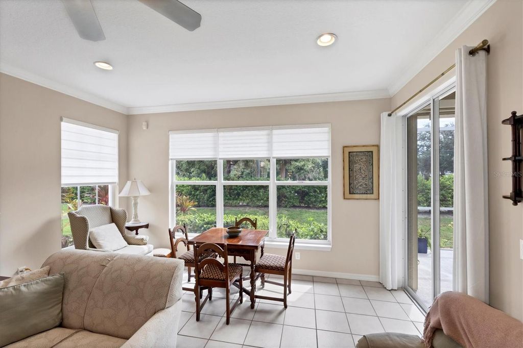 Image 11 of property listing at 1739 SAN SILVESTRO DRIVE, Venice, FL 34285