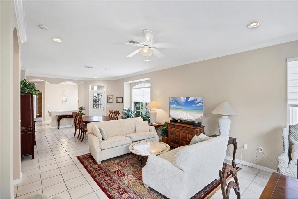 Image 18 of property listing at 1739 SAN SILVESTRO DRIVE, Venice, FL 34285