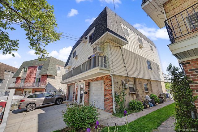 33-11 255th Street, Little Neck, NY 11363