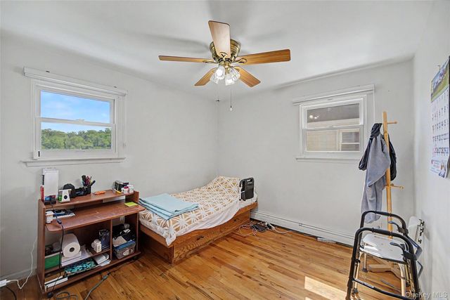 33-11 255th Street, Little Neck, NY 11363