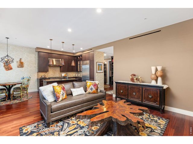 1155 Canyon Blvd 205, Boulder, CO 80302