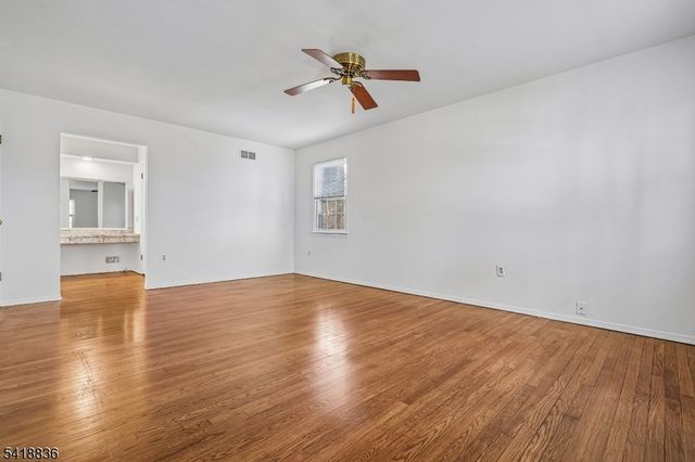 535 Fairmount Ave, Chatham Twp., NJ 07928