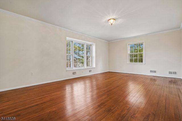 535 Fairmount Ave, Chatham Twp., NJ 07928