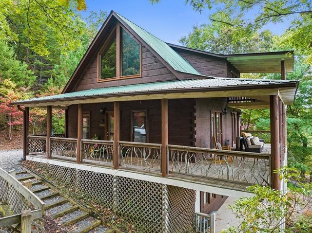 100 Wintermute Drive, Mineral Bluff, GA 30559