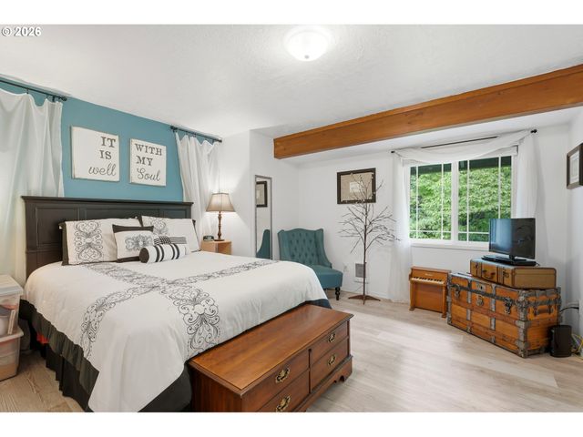 29750 Sw COURTSIDE Dr 6, Wilsonville, OR 97070
