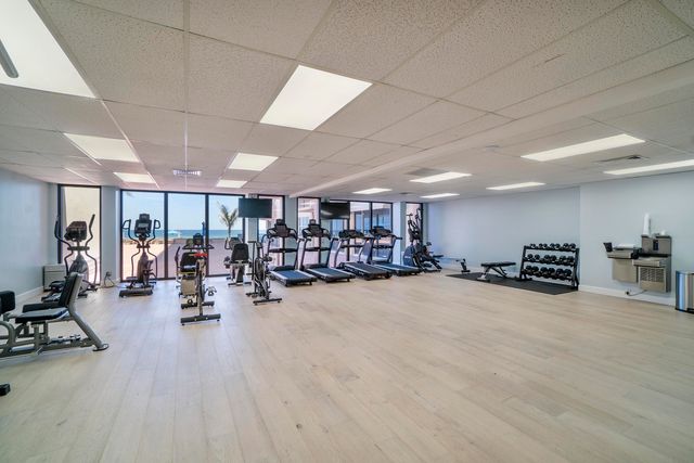 1149 Hillsboro Mile 1004, Hillsboro Beach, FL 33062