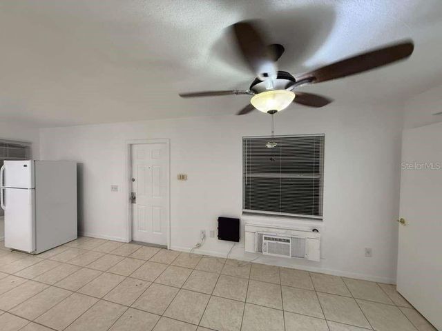 235 MANGO DRIVE B, Davenport, FL 33897