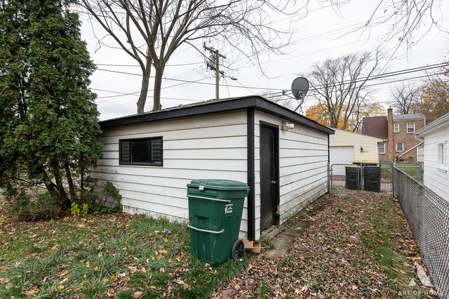 14204 S Eggleston Avenue, Riverdale, IL 60827