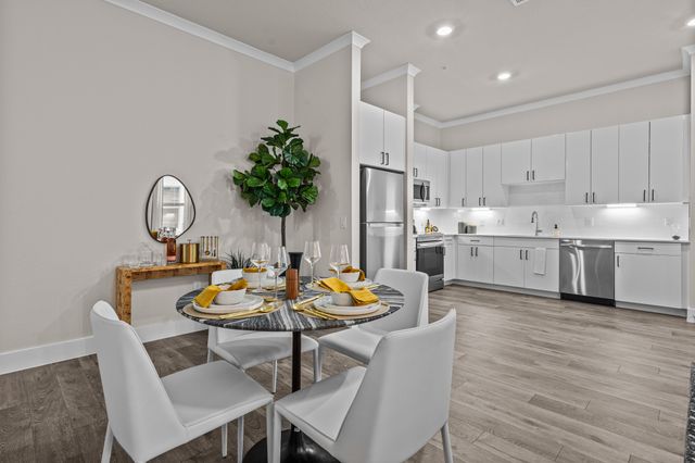 3278 Ganzer Road W 215B, Denton, TX 76207