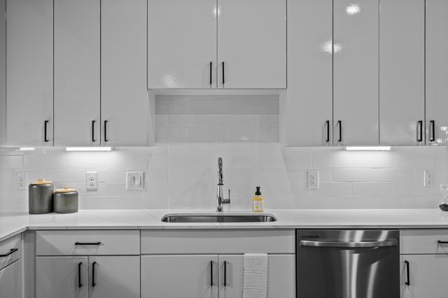 3278 Ganzer Road W 215B, Denton, TX 76207