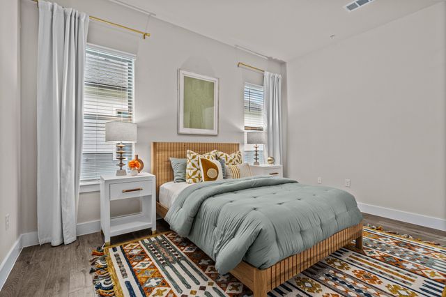 3278 Ganzer Road W 215B, Denton, TX 76207