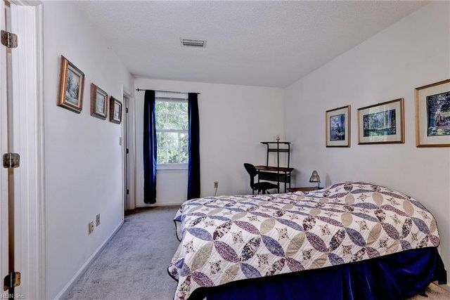 1324 Stillwater CT, Newport News, VA 23602