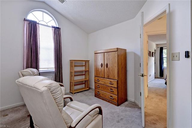 1324 Stillwater CT, Newport News, VA 23602
