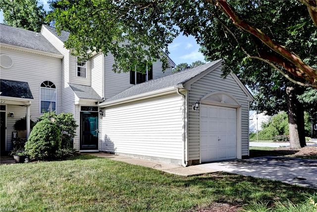 1324 Stillwater CT, Newport News, VA 23602