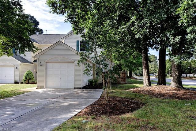 1324 Stillwater CT, Newport News, VA 23602