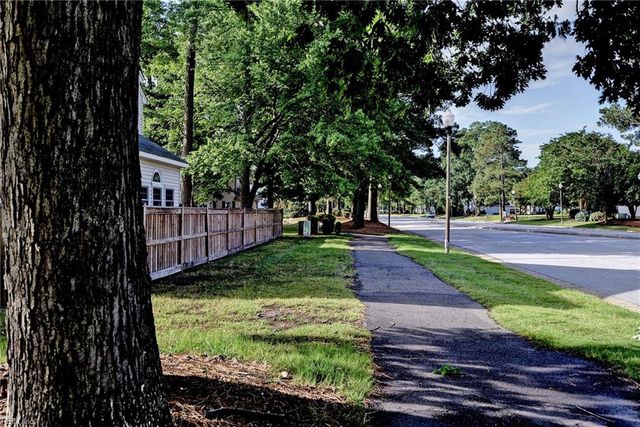 1324 Stillwater CT, Newport News, VA 23602