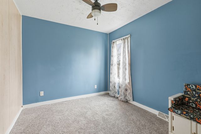 3709 Morton Drive, East Moline, IL 61244