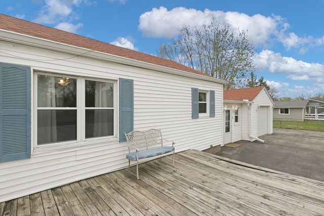 3709 Morton Drive, East Moline, IL 61244