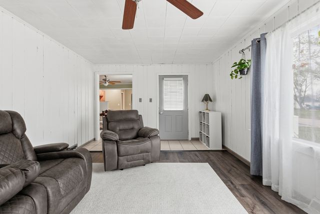 3709 Morton Drive, East Moline, IL 61244