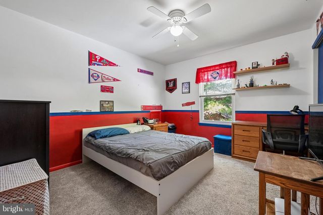 9 HUNTINGTON CT, Marlton, NJ 08053