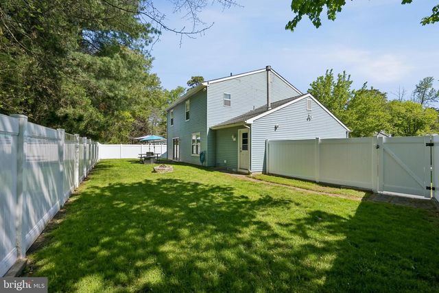 9 HUNTINGTON CT, Marlton, NJ 08053