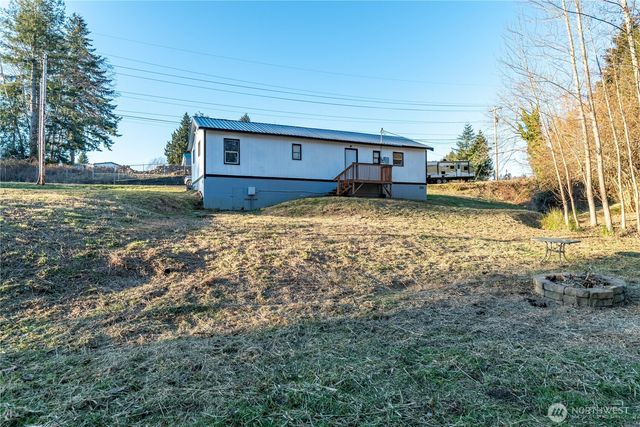 1502 Columbia Street, Cathlamet, WA 98612