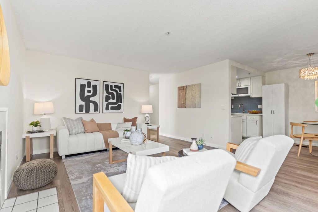 25192 Copa Del Oro Drive 104, Hayward, CA 94545