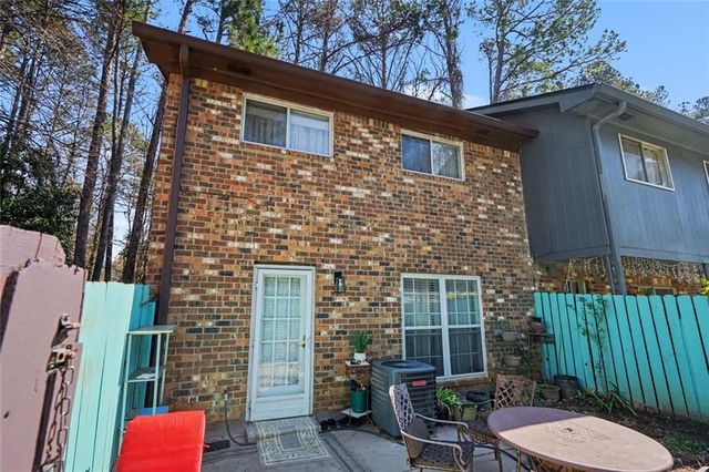697 Garden Walk Drive, Stone Mountain, GA 30083