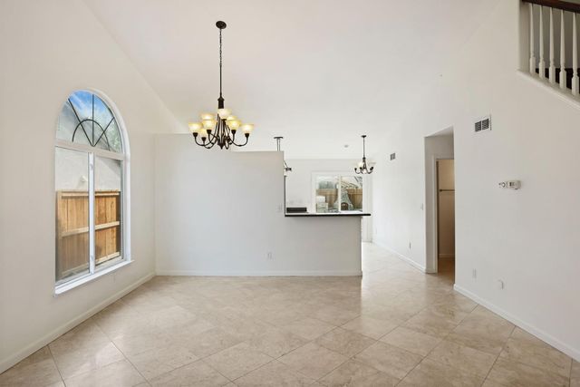 1212 Mcknight Ct, Modesto, CA 95351