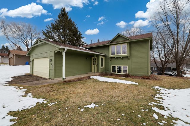 14705 Fieldcrest Lane, Burnsville, MN 55306