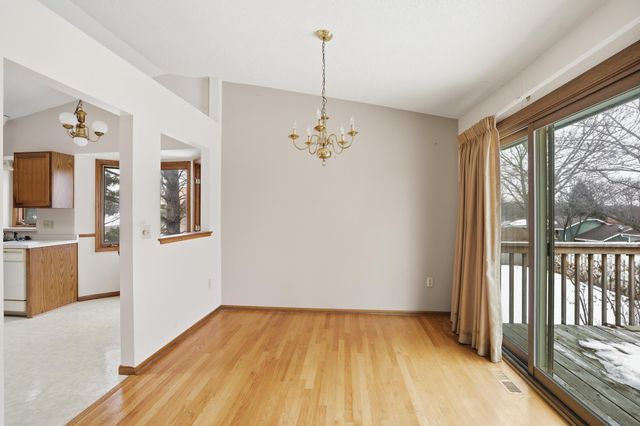 14705 Fieldcrest Lane, Burnsville, MN 55306