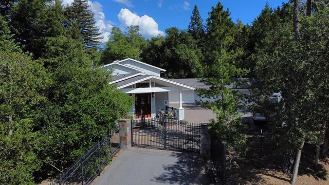 24010 Summit Woods Drive, Los Gatos, CA 95033