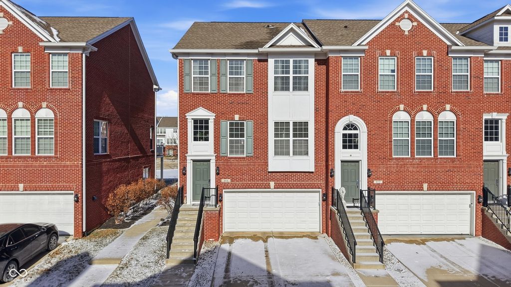 806 Ivy Lane, Carmel, IN 46032