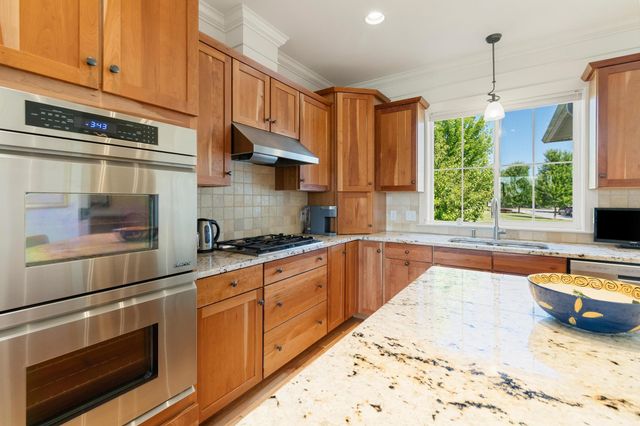 22 Aiken Street, South Burlington, VT 05403