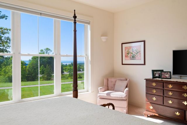 22 Aiken Street, South Burlington, VT 05403