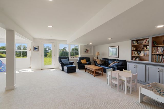 22 Aiken Street, South Burlington, VT 05403