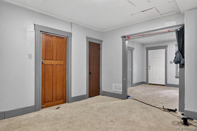 13486 Gallagher Street, Hamtramck, MI 48212