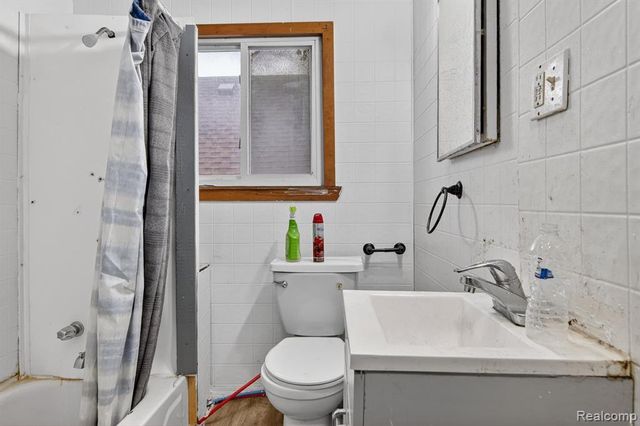 13486 Gallagher Street, Hamtramck, MI 48212