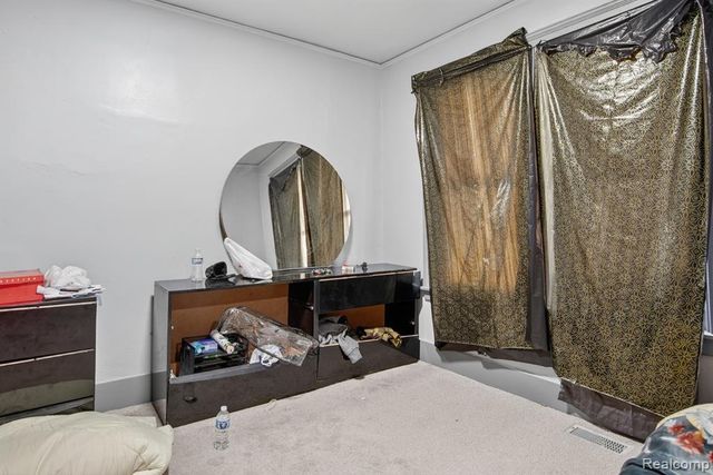 13486 Gallagher Street, Hamtramck, MI 48212