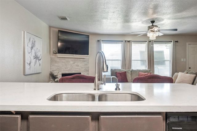 7207 Foxvista Lane, Humble, TX 77338