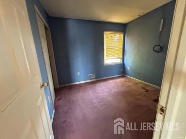59 E New Street, Sewaren, NJ 07077