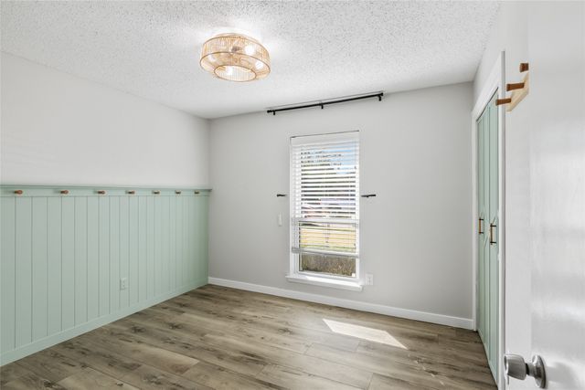 2619 Fallcreek Drive, Carrollton, TX 75006