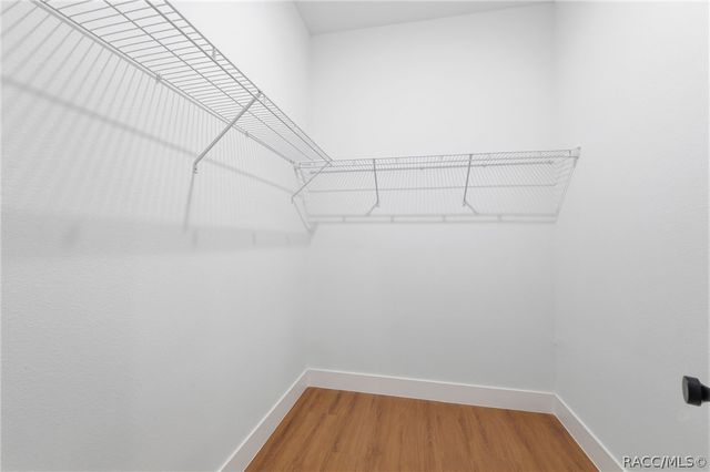 8041 N Pickinz Way, Citrus Springs, FL 34433